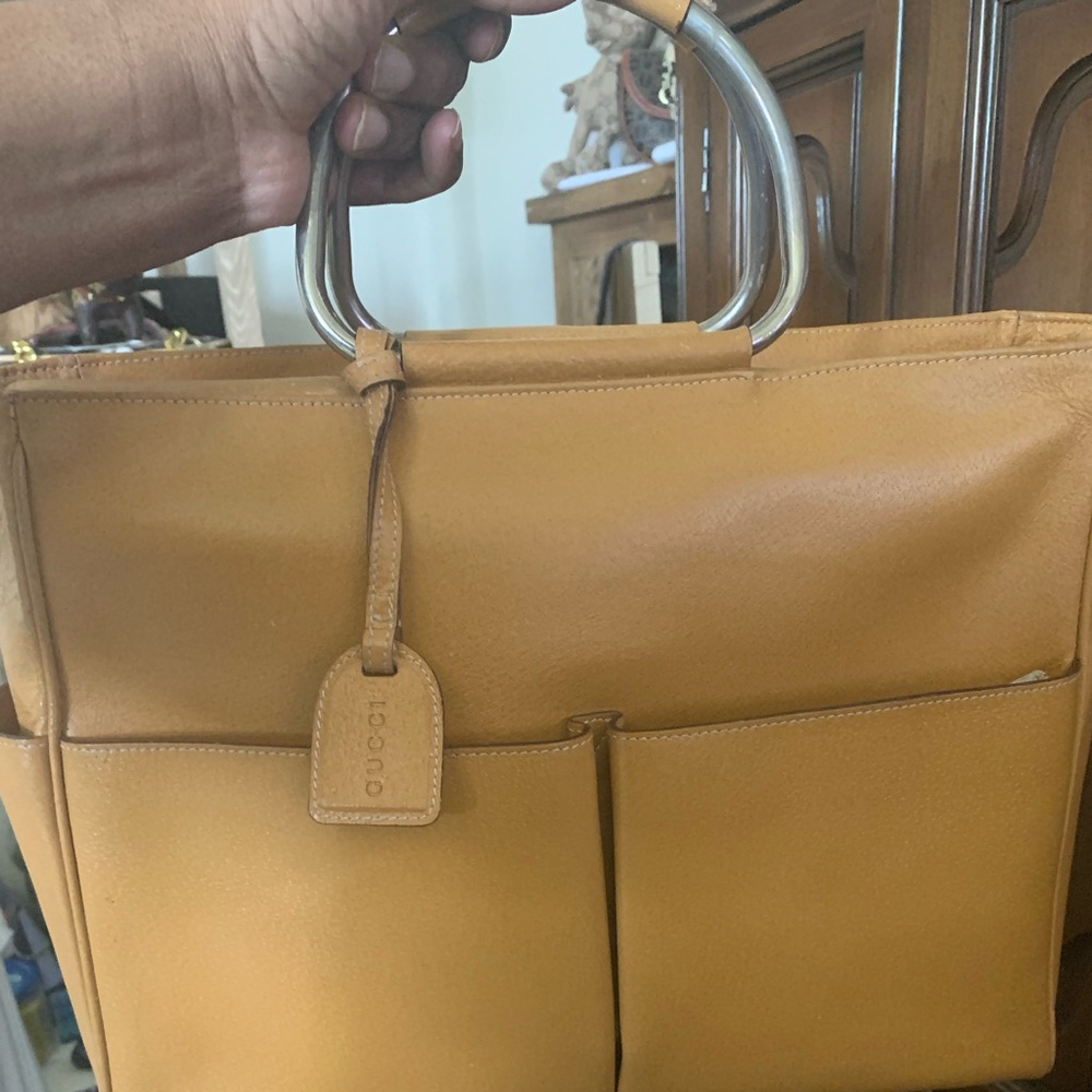 Vintage Gucci tote - Picture 3 of 17